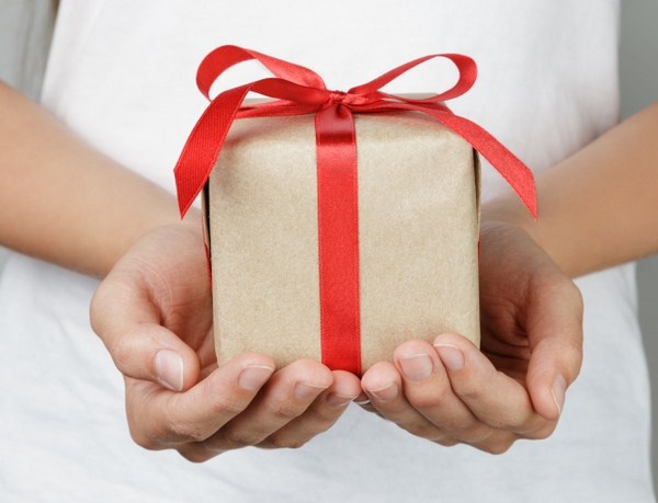 Que donner pour la Saint Valentin: un cadeau pour la Saint Valentin, des idées de cadeaux insolites, des photos