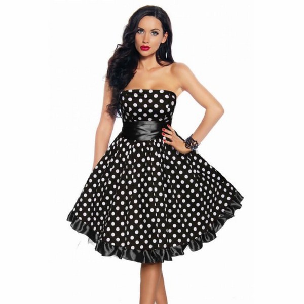 Les robes de cocktail les plus en vogue 2025-2026: photos, actualités