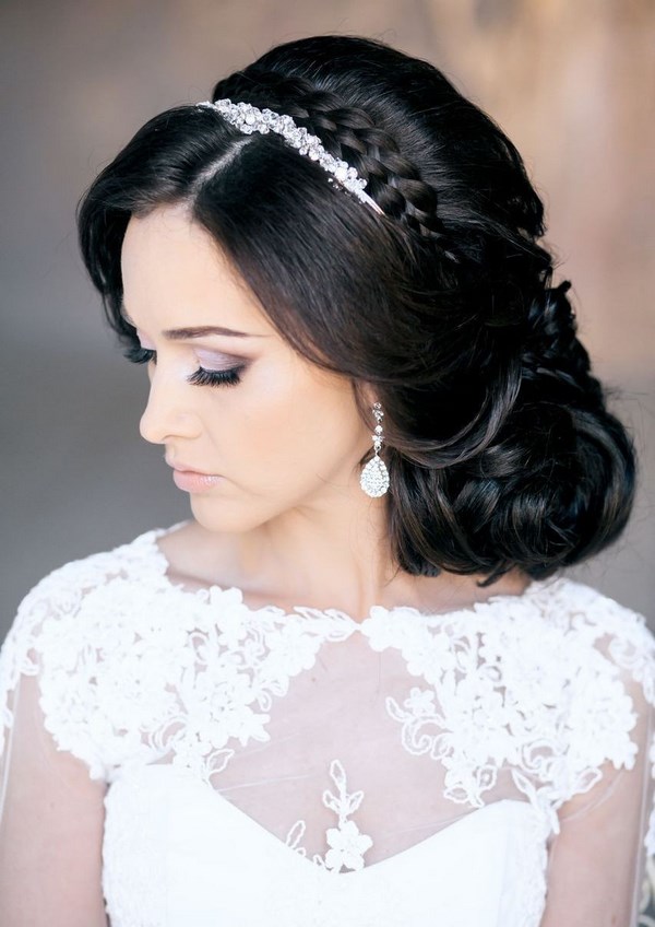 Coiffures de mariage 2025-2026. Meilleures coiffures pour la mariée: photos, idées