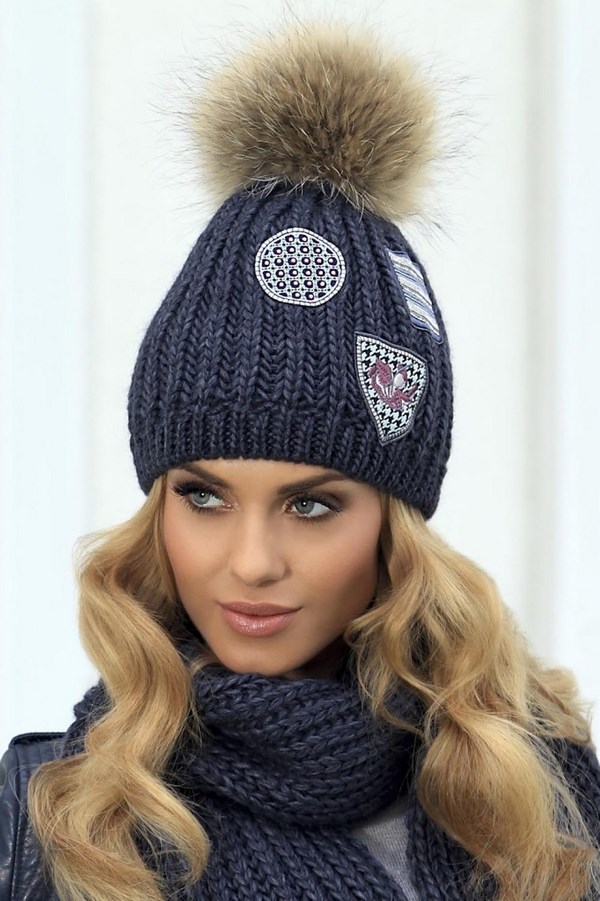 Chapeaux d'hiver pour femmes 2025-2026: photos, modèles, tendances