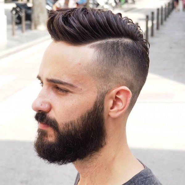 Coupes de cheveux pour hommes élégants 2025-2026, coiffures pour hommes à la mode: photos