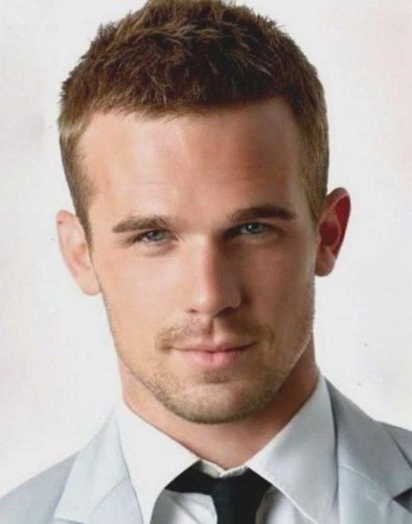 Coupes de cheveux pour hommes élégants 2025-2026, coiffures pour hommes à la mode: photos