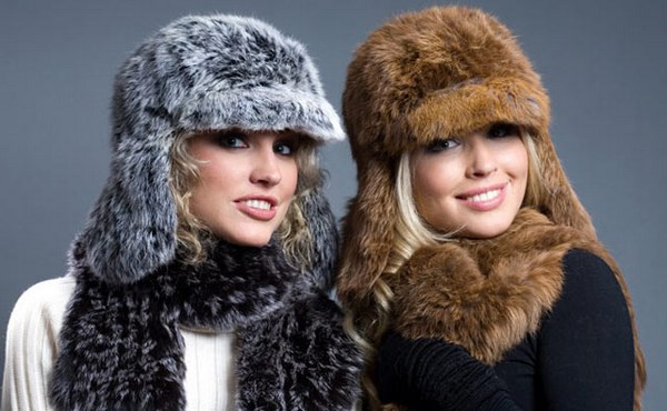 Chapeaux d'hiver pour femmes 2025-2026: photos, modèles, tendances