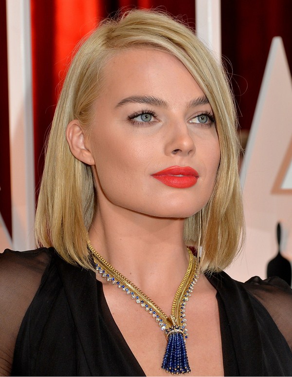 Coupes de cheveux à la mode pour les cheveux moyens 2025-2026: photos, idées