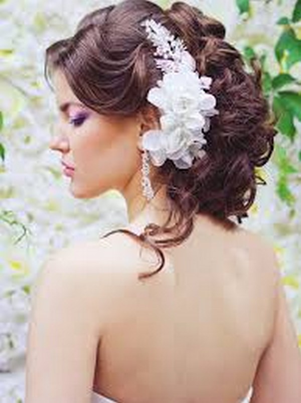 Coiffures de mariage 2025-2026. Meilleures coiffures pour la mariée: photos, idées