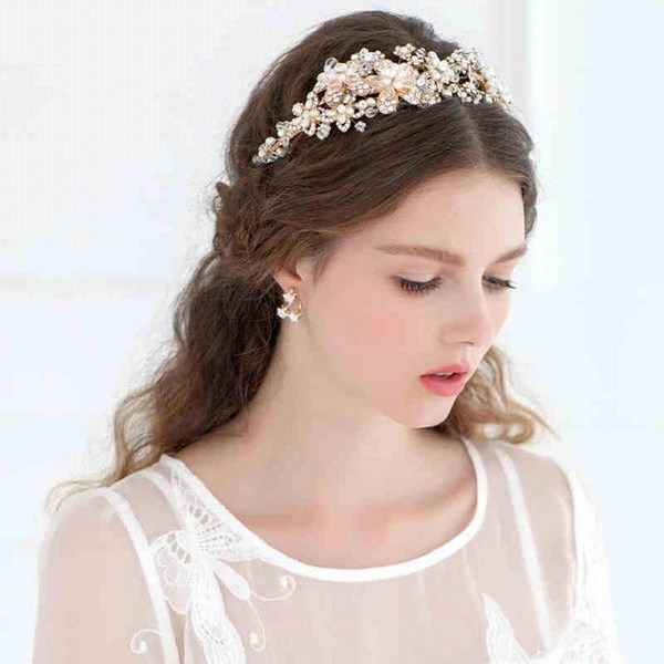 Coiffures de mariage 2025-2026. Meilleures coiffures pour la mariée: photos, idées