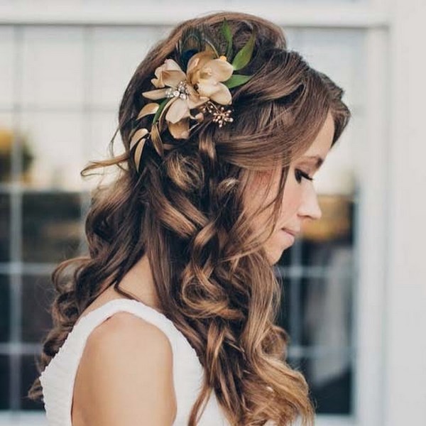 Coiffures de mariage 2025-2026. Meilleures coiffures pour la mariée: photos, idées