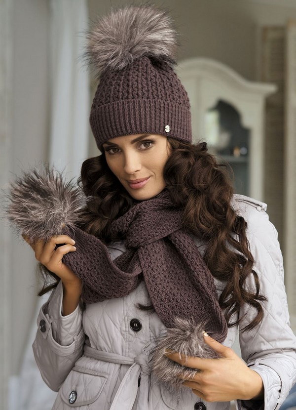 Chapeaux d'hiver pour femmes 2025-2026: photos, modèles, tendances