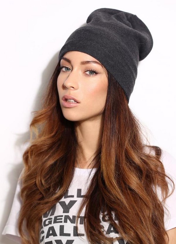 Chapeaux d'hiver pour femmes 2025-2026: photos, modèles, tendances