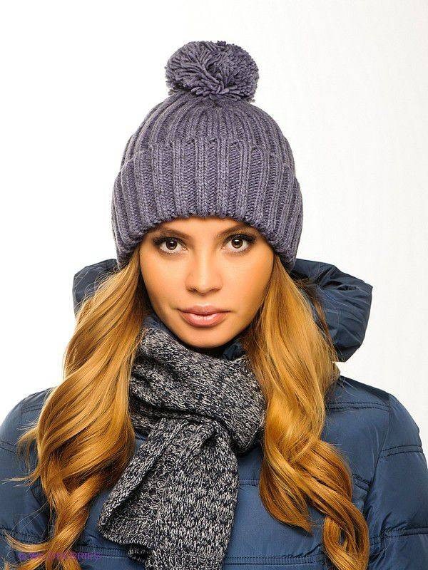 Chapeaux d'hiver pour femmes 2025-2026: photos, modèles, tendances