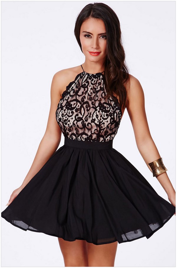 Robes courtes à la mode pour le bal 2025-2026: photo, actualités