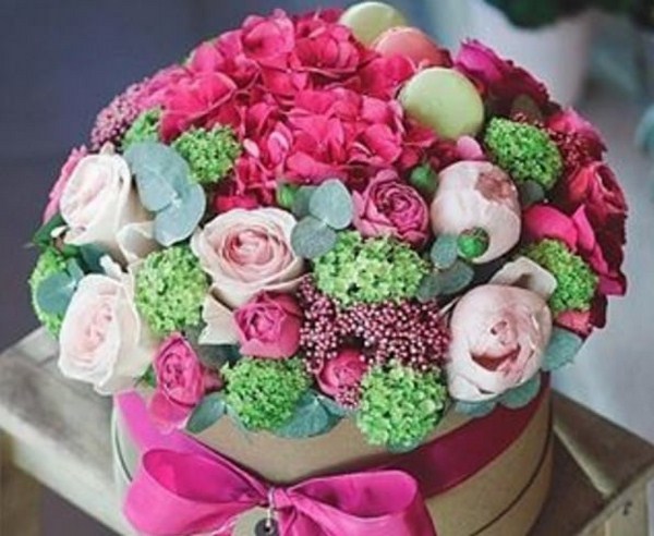 Les bouquets de fleurs les plus en vogue 2025-2026, photos, tendances florales