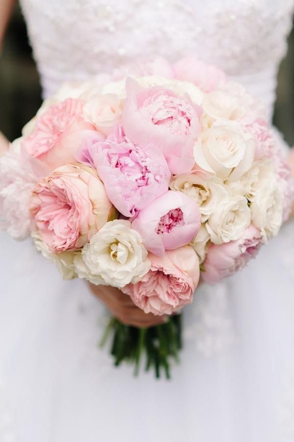 Les bouquets de fleurs les plus en vogue 2025-2026, photos, tendances florales