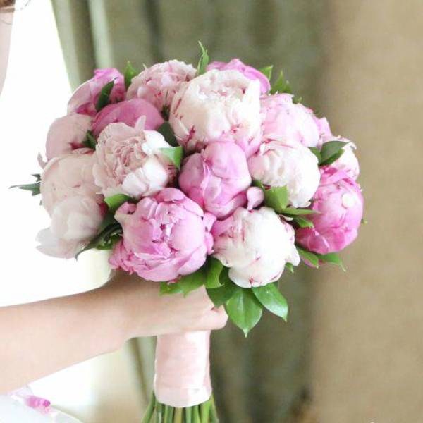 Les bouquets de fleurs les plus en vogue 2025-2026, photos, tendances florales