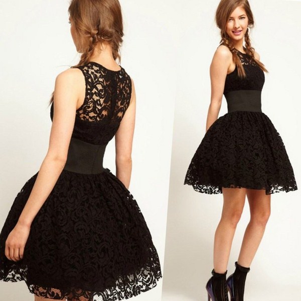 Petite robe noire 2025-2026: photos, images à la mode