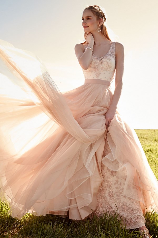 Belles robes au sol: photos, idées pour une robe longue au sol