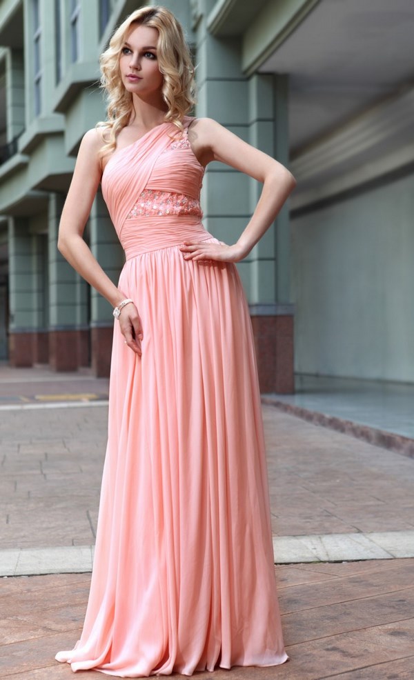 Belles robes au sol: photos, idées pour une robe longue au sol