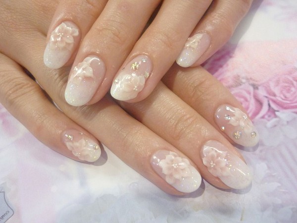 Manucure de mariage à la mode 2025-2026: photo, actualités