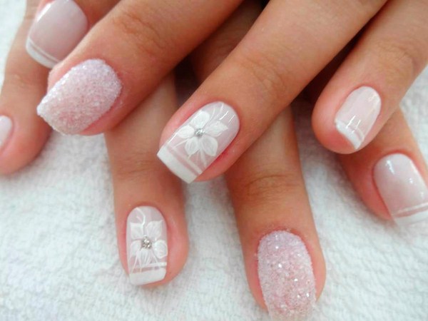 Manucure de mariage à la mode 2025-2026: photo, actualités