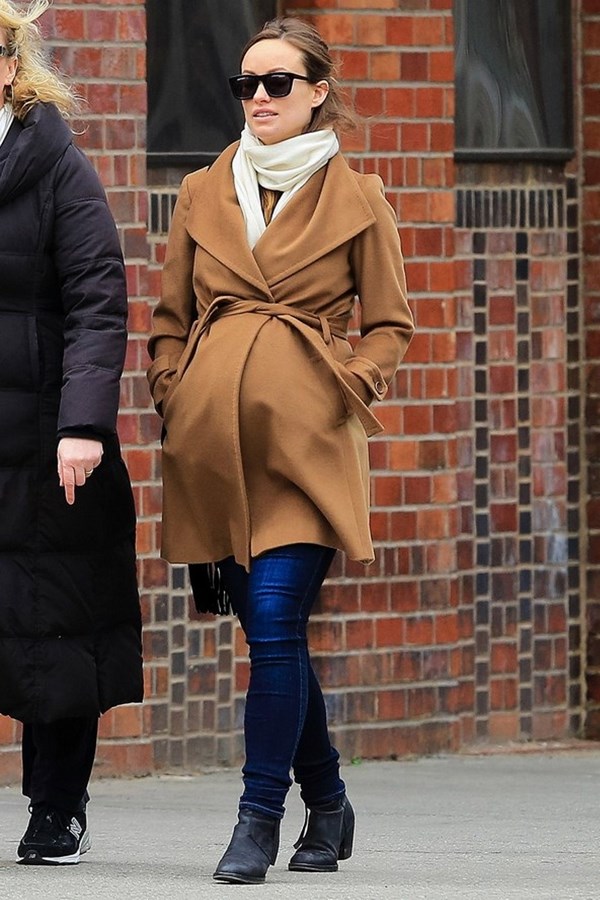 Mode pour femmes enceintes 2025-2026: vêtements à la mode pour femmes enceintes photo