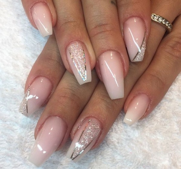 Manucure de mariage à la mode 2025-2026: photo, actualités