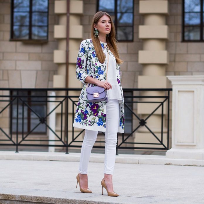 palto-vesna (3) Manteaux de printemps à la mode 2025-2026, photo, modèles de manteaux de printemps