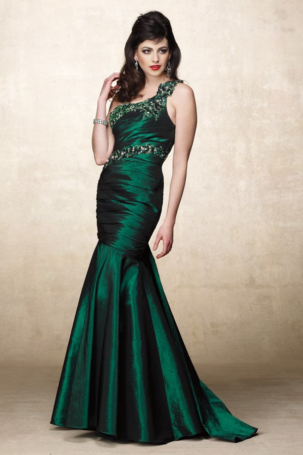 Belles robes au sol: photos, idées pour une robe longue au sol