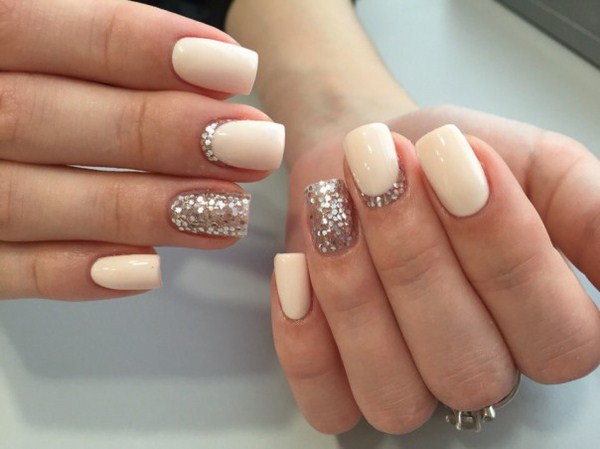 Manucure de mariage à la mode 2025-2026: photo, actualités