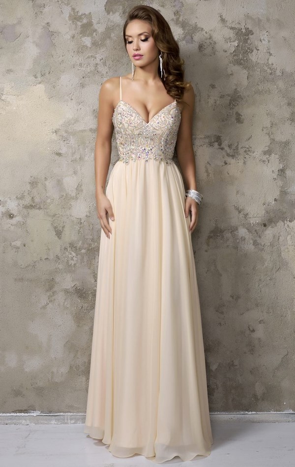 Belles robes au sol: photos, idées pour une robe longue au sol