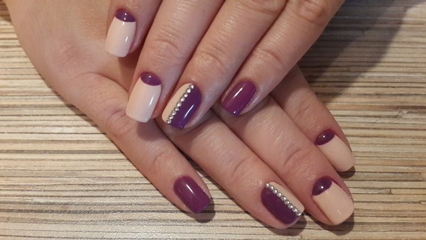 Belle manucure française 2025-2026: photos, actualités