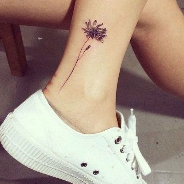 Petits tatouages originaux: photos, idées de petits tatouages pour les filles