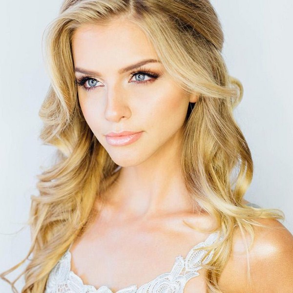 Quel maquillage faire à la remise des diplômes 2025-2026: photos, idées