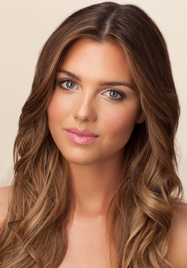 Quel maquillage faire à la remise des diplômes 2025-2026: photos, idées