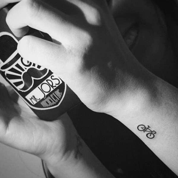 Petits tatouages originaux: photos, idées de petits tatouages pour les filles