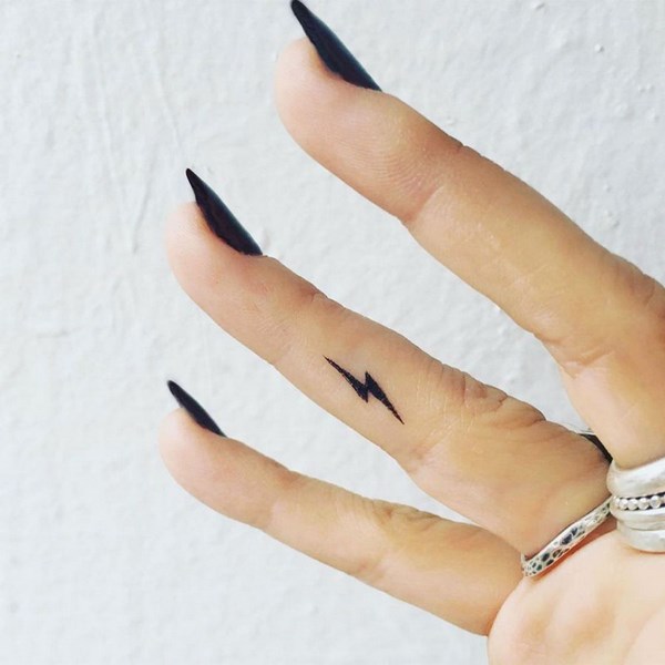 Petits tatouages originaux: photos, idées de petits tatouages pour les filles