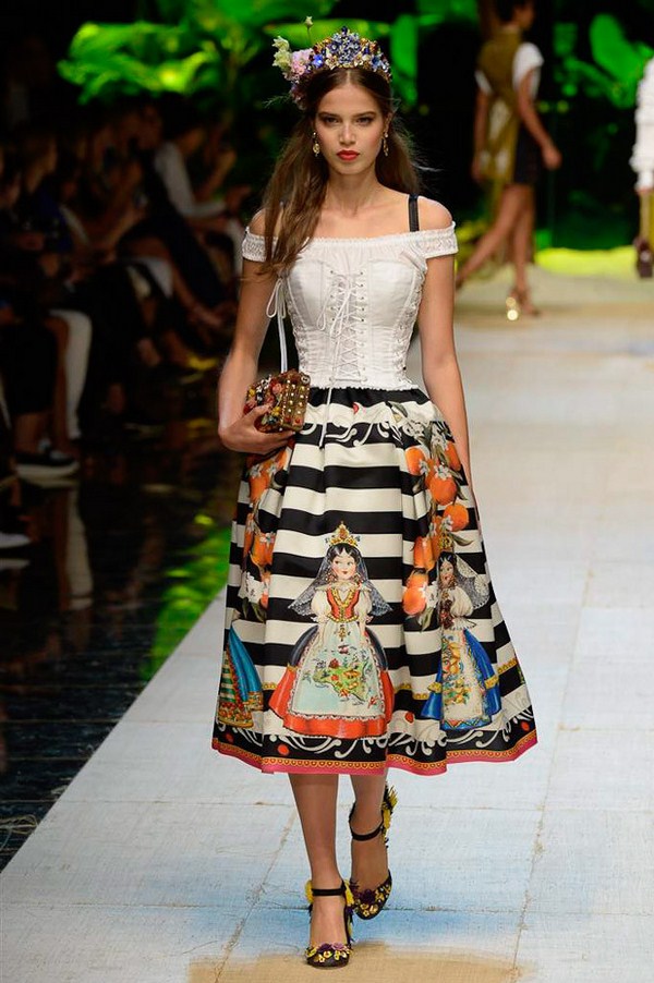 Jupes à la mode printemps-été 2025-2026: photos, tendances