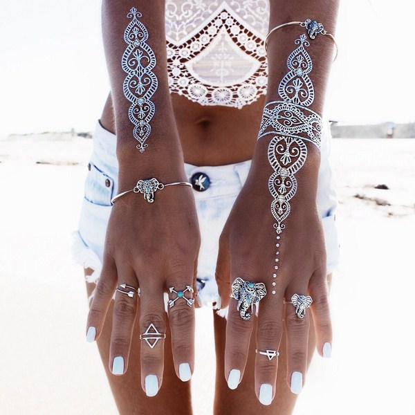 Tatouages flash originaux: photos, idées de tatouages flash pour les filles