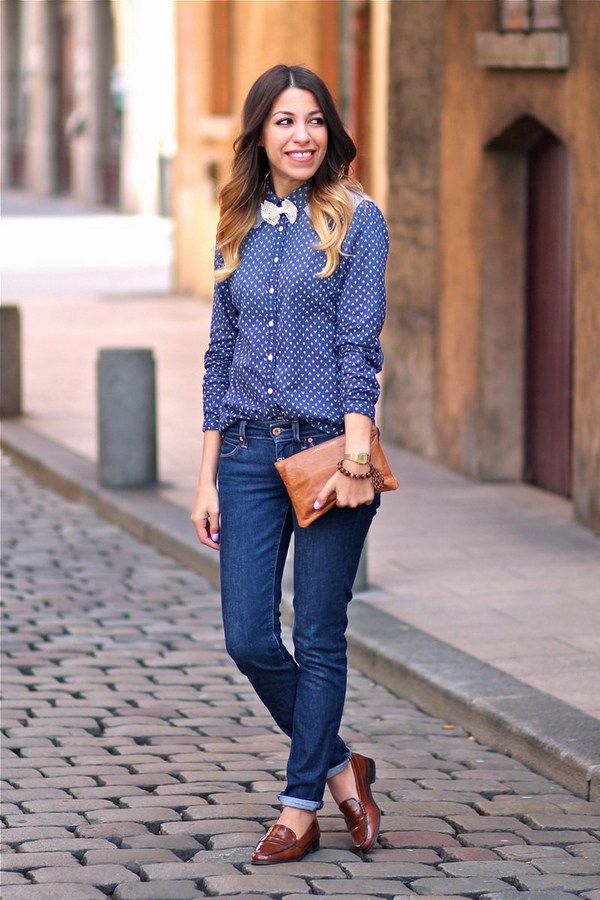 Chemises élégantes pour femmes 2025-2026: photos