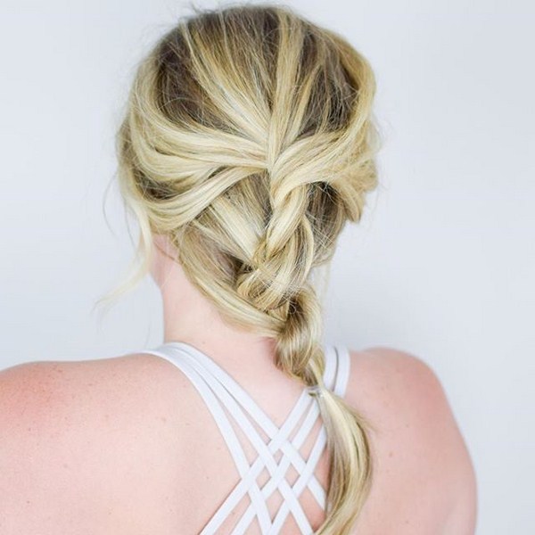 Belles nattes sur cheveux mi-longs 2025-2026: idées photos