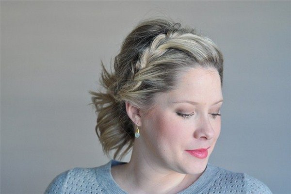 Belles nattes sur cheveux mi-longs 2025-2026: idées photos