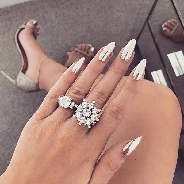Délicieuse manucure miroir 2025-2026: photos, idées de manucure miroir