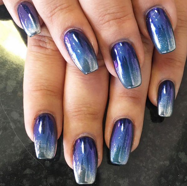 Délicieuse manucure miroir 2025-2026: photos, idées de manucure miroir