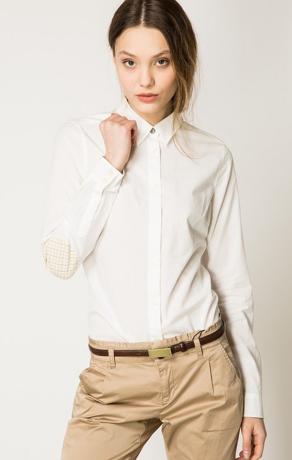 Chemises élégantes pour femmes 2025-2026: photos