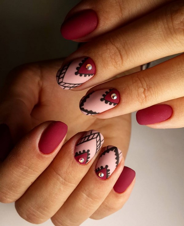 Belle manucure rouge 2025-2026 - photos, idées de manucure rouge