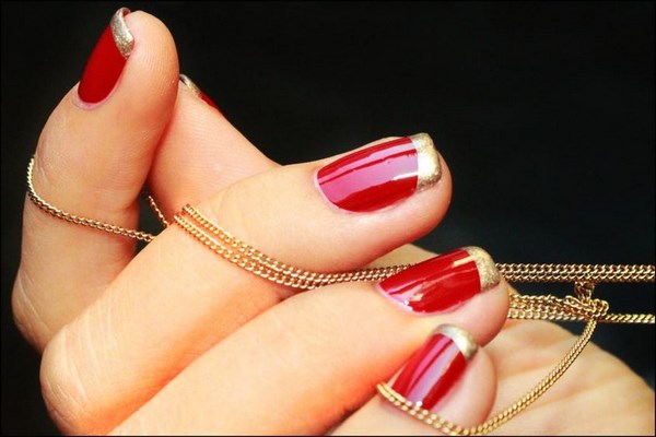 Belle manucure rouge 2025-2026 - photos, idées de manucure rouge