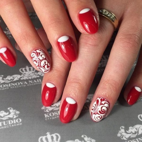 Belle manucure rouge 2025-2026 - photos, idées de manucure rouge