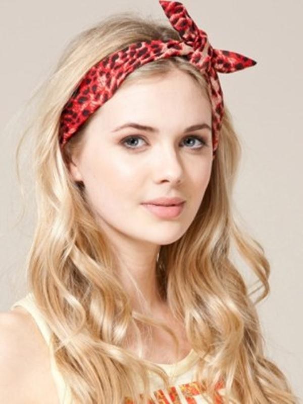 Bandeaux à la mode pour 2025-2026: photo