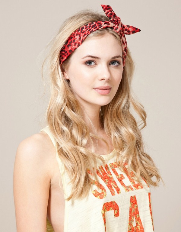 Bandeaux à la mode pour 2025-2026: photo