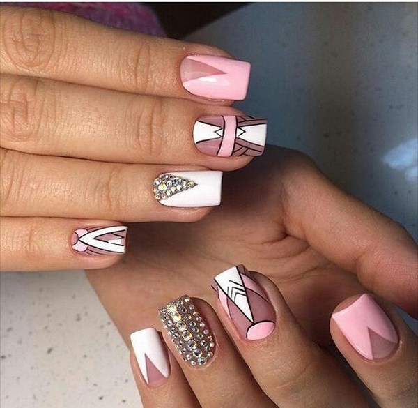 Dessins originaux sur ongles 2025-2026: photos, actualités, idées de dessins sur ongles