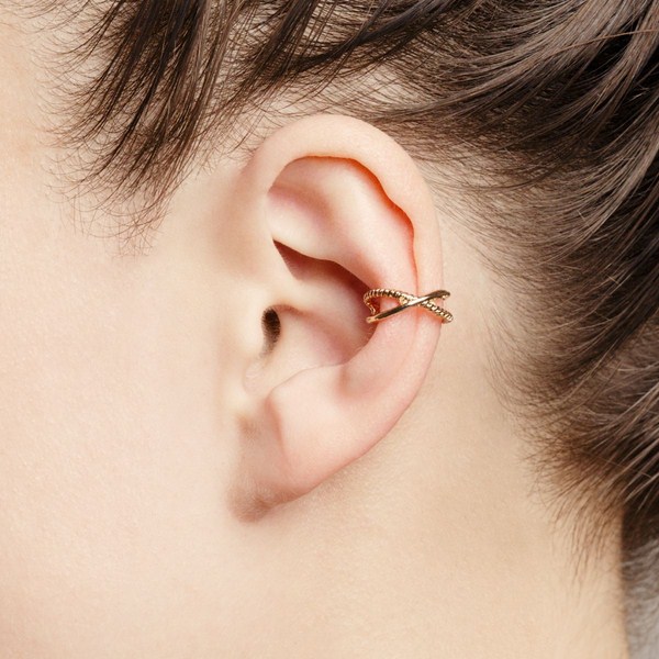 Les bijoux les plus à la mode pour les femmes 2025-2026 - photos, idées, tendances